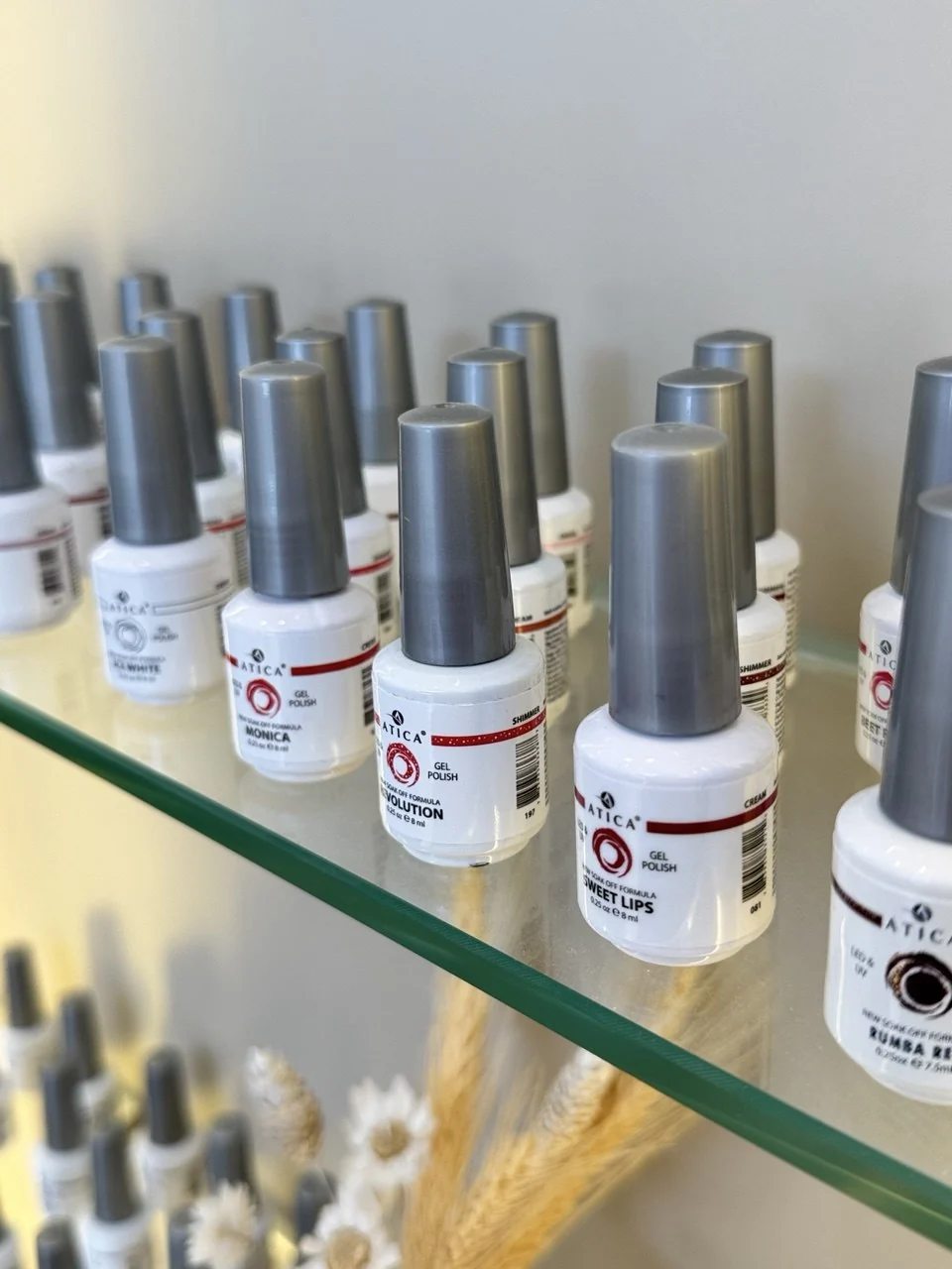 Manicure behandeling bij RA Beauty